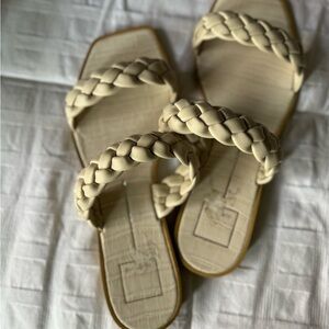 Dolce vita slip on sandal size 9.5 great condition